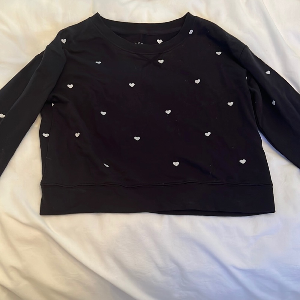 Sundown by splendid. Jada embroidered pullover.